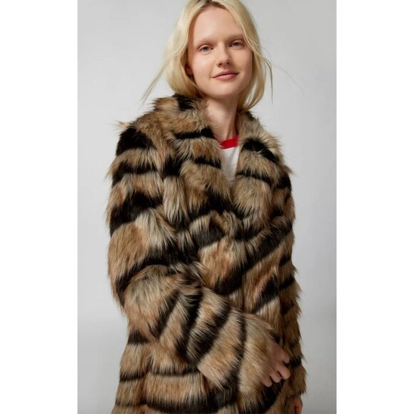 Free People Unreal Fur $480 Bengal Kiss Coat Trench Jacket Size Small - Picture 4 of 9